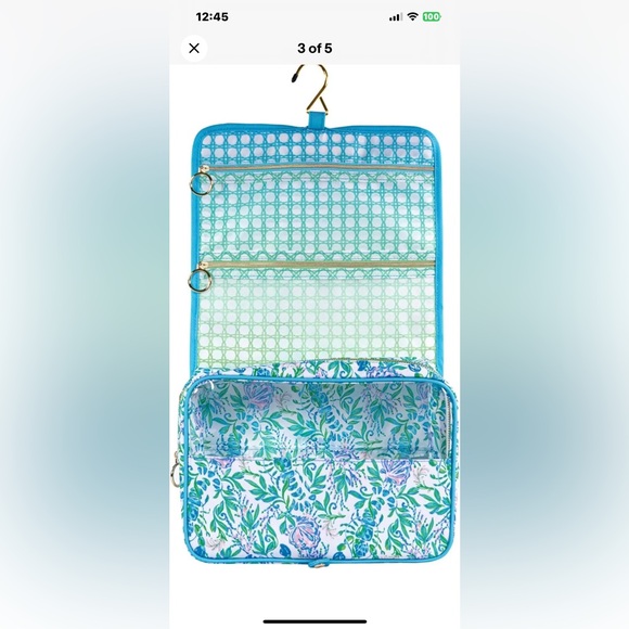 NWT Lilly Pulitzer Hanging Toiletry Bag Color: Resort White Just A Pinch - Picture 14 of 15